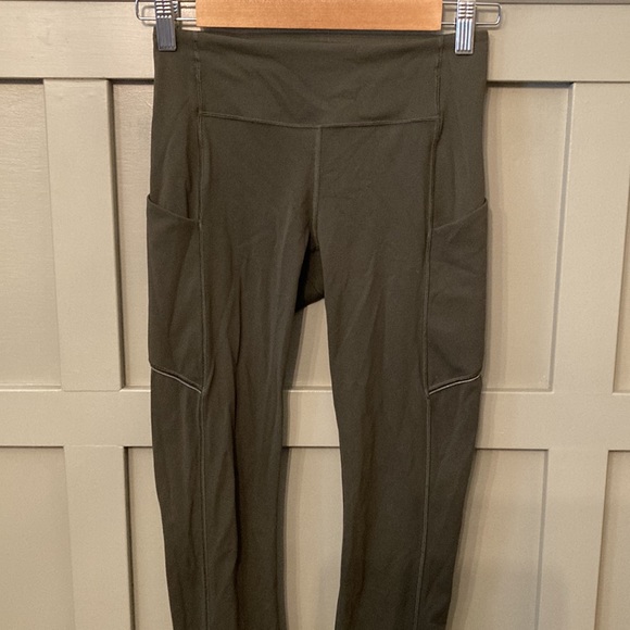 Lululemon Speed Up Tight Full-On Luxtreme 28" Dark Olive Running Leggings Size 4 - Picture 9 of 13